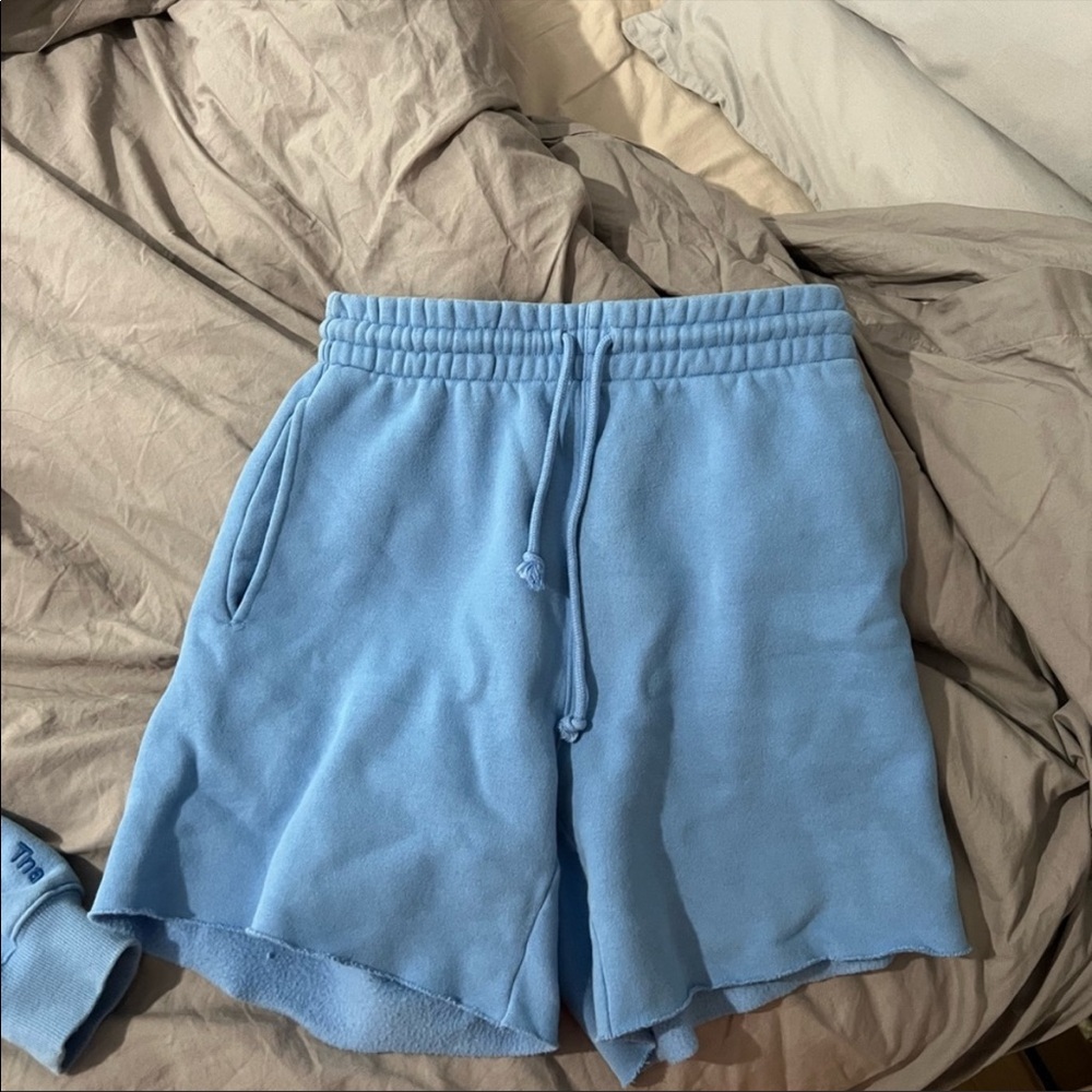 Tna sweatshorts